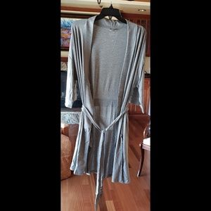 New with tags Cozy Earth Bamboo bamboo kimono Robe size small